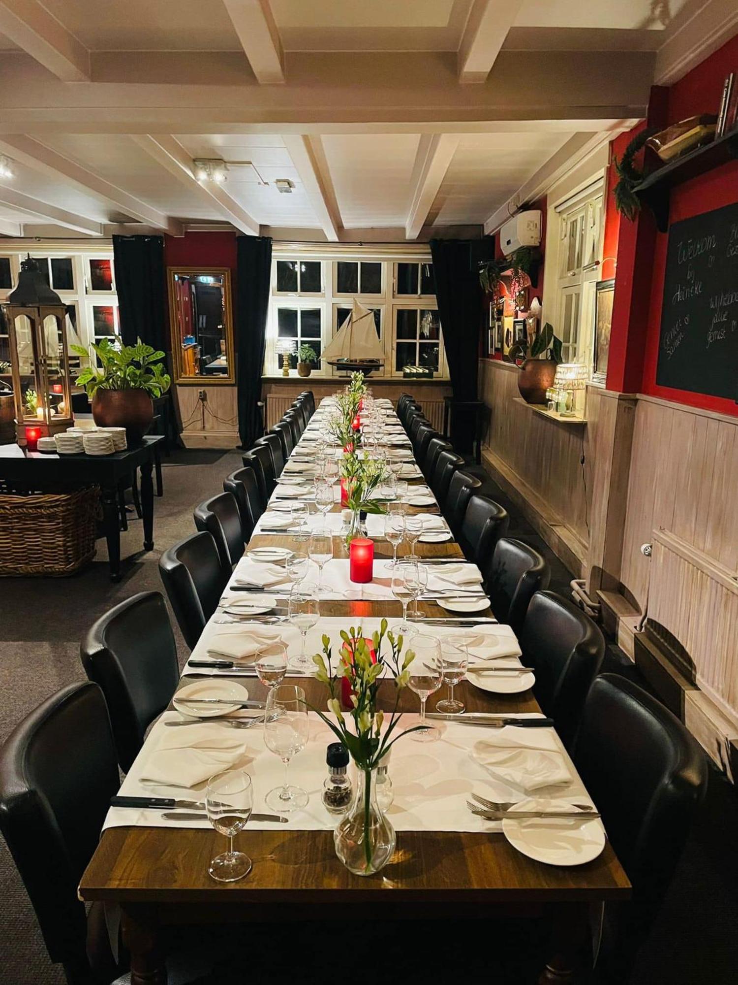 Hotel Cafe Restaurant Heineke Лосдрехт Екстер'єр фото